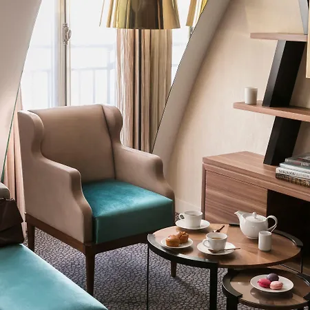 Hotel Maison Albar - Le Pont-neuf 5*