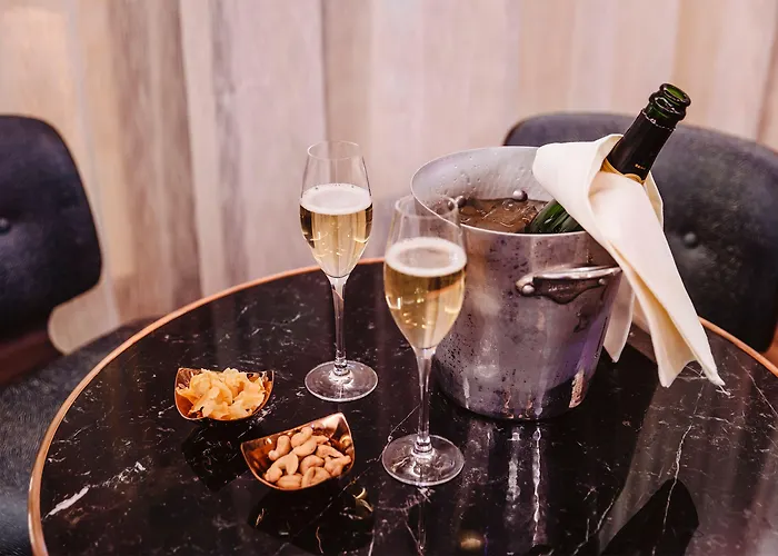 ホテル Maison Albar - Le Pont-neuf パリ